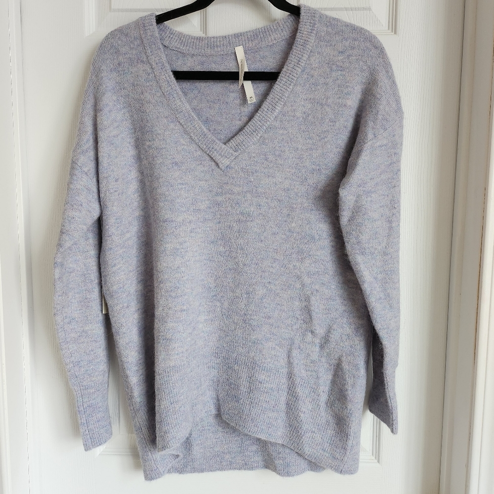 Aritzia Alyssa sweater